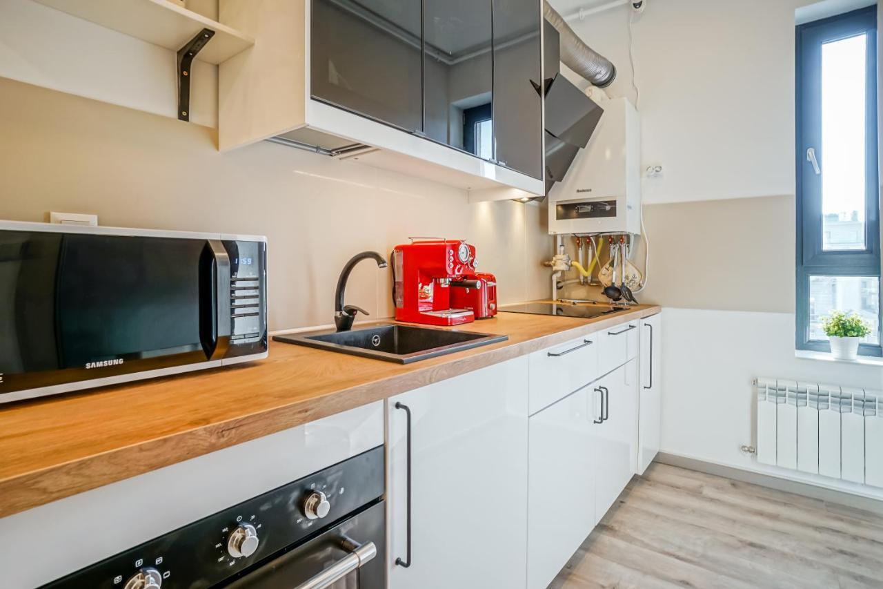 Bright Apartments Moments Away From Herastrau Park, Mall And Metro Bukares Bagian luar foto