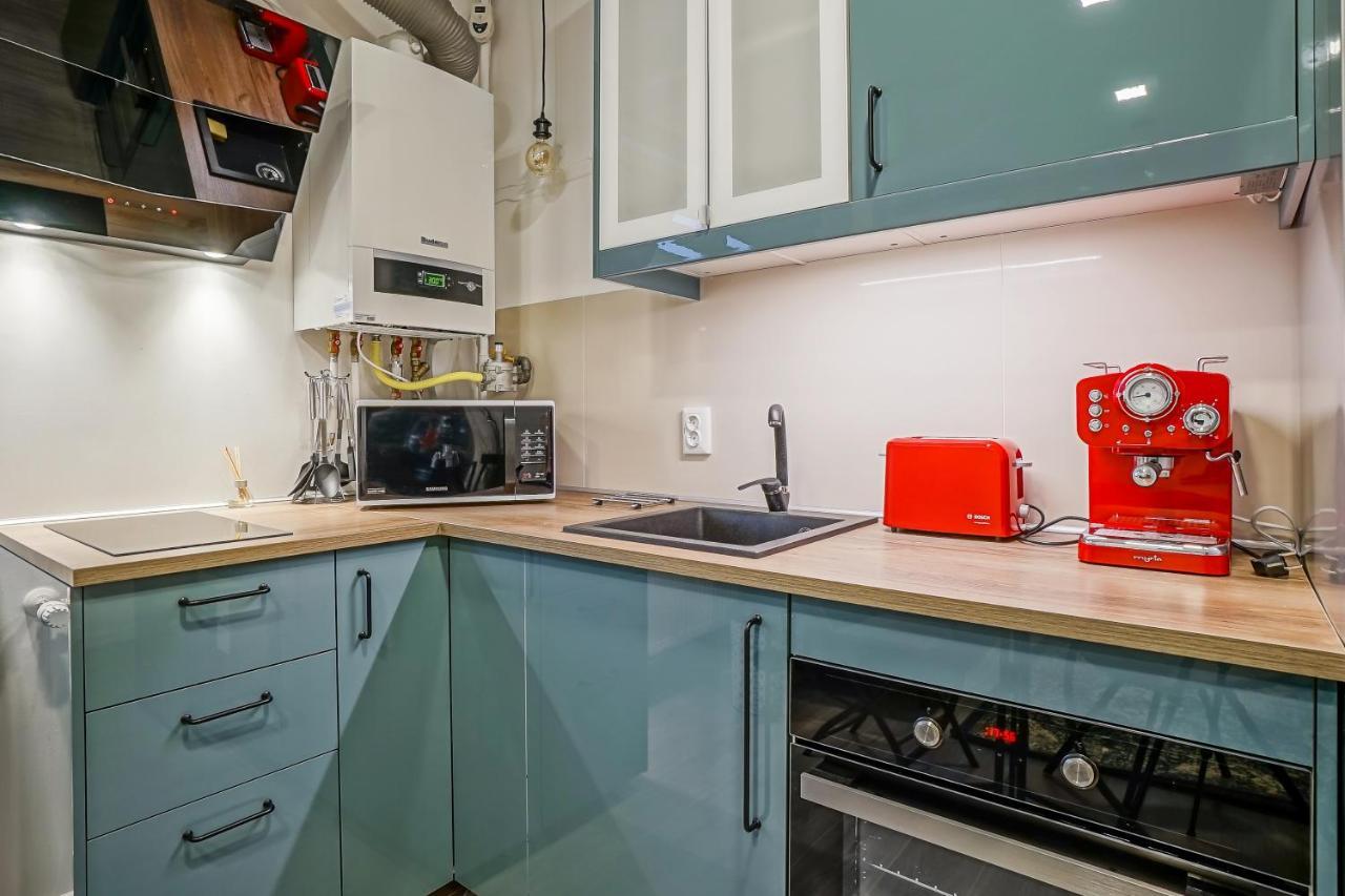 Bright Apartments Moments Away From Herastrau Park, Mall And Metro Bukares Bagian luar foto